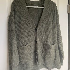 AE Oversized Cardigan